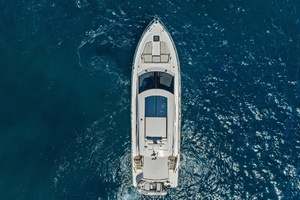 2019 Cruisers Yachts 54 Cantius thumbnail 10