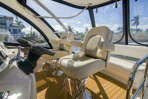2013 Sea Ray 520 Sedan Bridge thumbnail 29