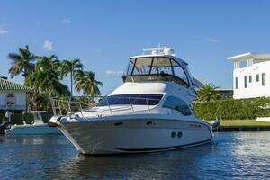 2013 Sea Ray 520 Sedan Bridge thumbnail 1
