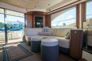 2013 Sea Ray 520 Sedan Bridge thumbnail 5