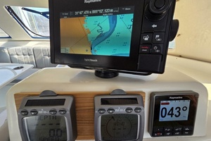 Prosecco 33ft Seawind Yacht For Sale