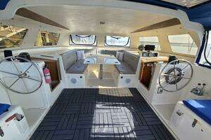 1997 Seawind 1000 thumbnail 9