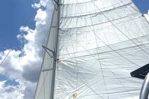 Prosecco 33ft Seawind Yacht For Sale