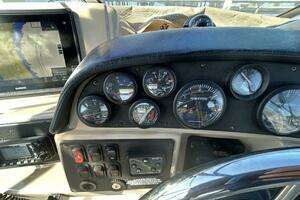 2005 Carver 366 MY thumbnail 15