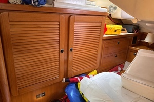 2002 Catalina 470 thumbnail 35