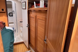 2002 Catalina 470 thumbnail 29