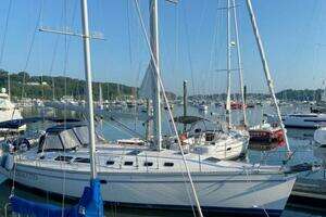 2002 Catalina 470 thumbnail 1