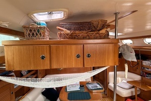 2002 Catalina 470 thumbnail 21
