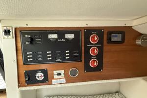 Marlen 24ft Cutwater Yacht For Sale