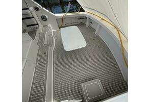 2013 Hatteras GT54 thumbnail 4