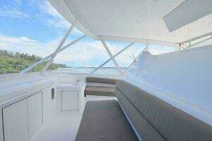 2013 Hatteras GT54 thumbnail 12