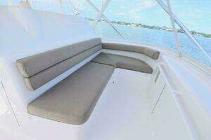 2013 Hatteras GT54 thumbnail 10