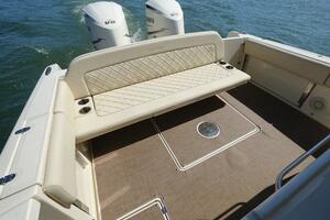 2018 Chris-Craft Catalina 34 thumbnail 6