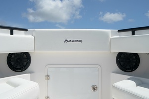34FT (10.36M) REEF RUNNER