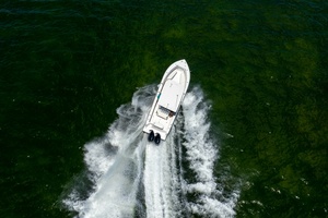 34FT (10.36M) REEF RUNNER