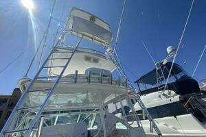 2006 Cabo 40 Express thumbnail 4
