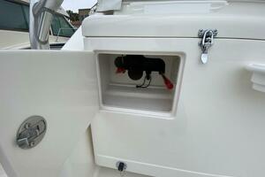 2006 Cabo 40 Express - BUZZ CATCHER