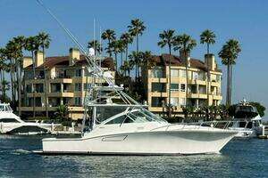 2006 Cabo 40 Express thumbnail 1