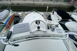 2006 Cabo 40 Express - BUZZ CATCHER