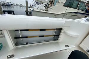 2006 Cabo 40 Express - BUZZ CATCHER