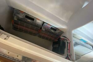 2006 Cabo 40 Express - BUZZ CATCHER