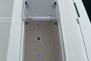 2006 Cabo 40 Express - BUZZ CATCHER