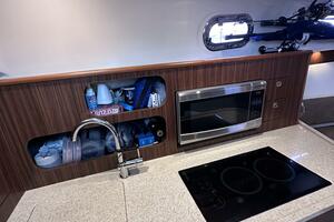 Cast Strength 36ft Pursuit Yacht For Sale