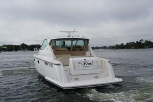 2007 Tiara Yachts 3900 Sovran thumbnail 29