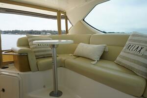 2007 Tiara Yachts 3900 Sovran thumbnail 14
