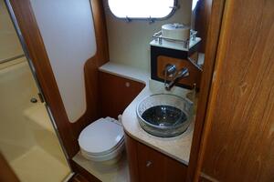 2007 Tiara Yachts 3900 Sovran thumbnail 12