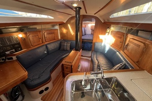 UPBEAT 36ft C amp C Yacht For Sale
