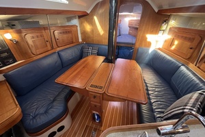 UPBEAT 36ft C amp C Yacht For Sale