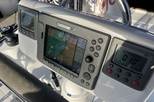 UPBEAT 36ft C amp C Yacht For Sale