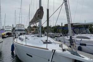 Zephyr 42ft Jeanneau Yacht For Sale