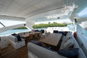 2010 Sunseeker 34 Metre Yacht thumbnail 20