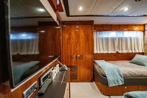 2010 Sunseeker 34 Metre Yacht thumbnail 68