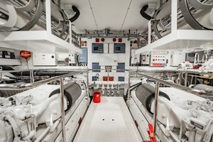 2010 Sunseeker 34 Metre Yacht thumbnail 74