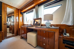 2010 Sunseeker 34 Metre Yacht thumbnail 50