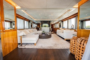 2010 Sunseeker 34 Metre Yacht thumbnail 30