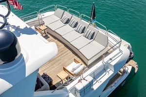 2010 Sunseeker 34 Metre Yacht thumbnail 27