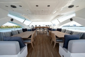 2010 Sunseeker 34 Metre Yacht thumbnail 23