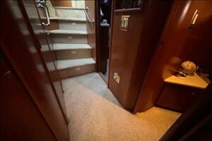 Moonstruck 53ft Carver Yacht For Sale
