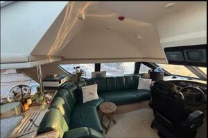 Moonstruck 53ft Carver Yacht For Sale