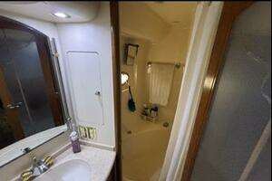 1998 Carver 530 Voyager thumbnail 30