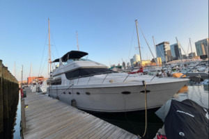 53' Carver 1998 Yacht For Sale