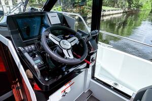 2026 Beneteau Antares 9 thumbnail 15