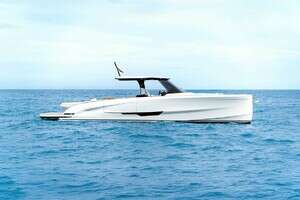 2026 Solaris 44 Sport Turismo thumbnail 1