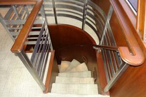 80FT (24.38M) BURGER