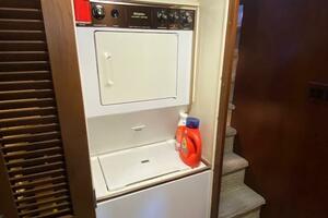 80FT (24.38M) BURGER