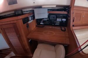 3 DOLPHINS 37ft Island Packet Yacht For Sale